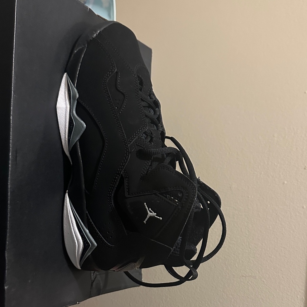 Jordan True Light Black Sneakers